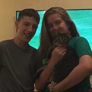 Meet your Posher, Leanne